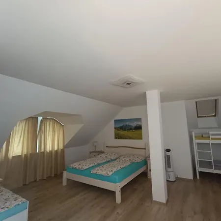 Apartman Bernie's *